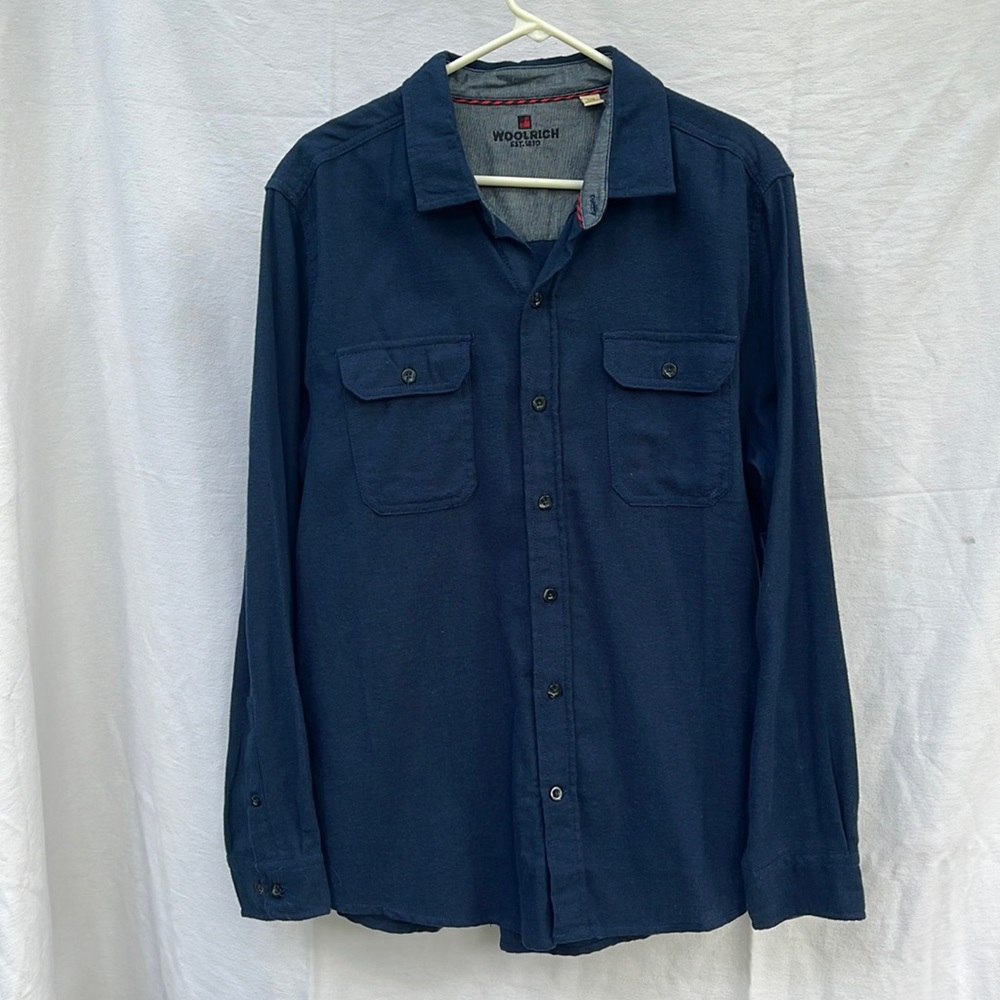 Men’s long sleeve dress shirt